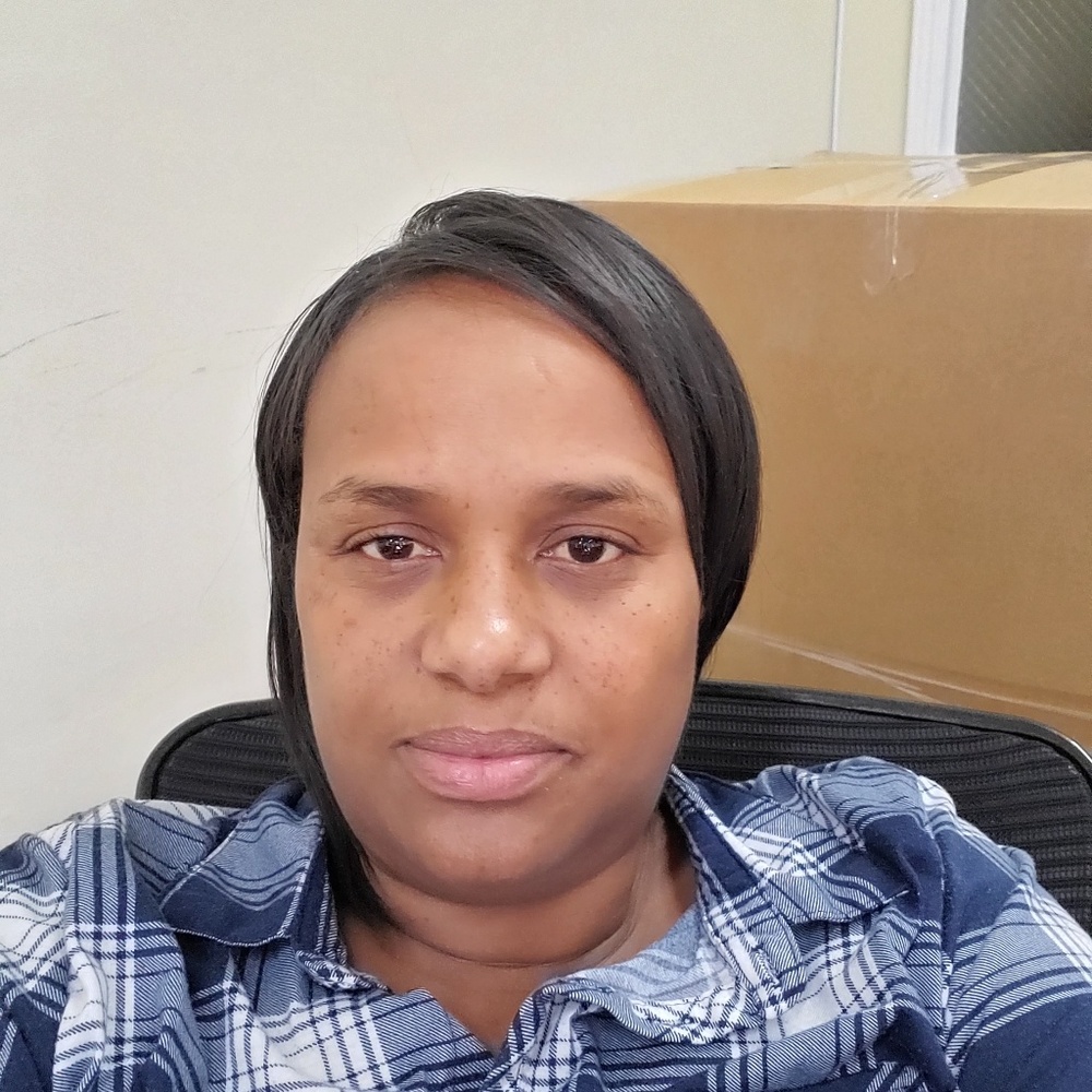 Meet your Posher, Allina